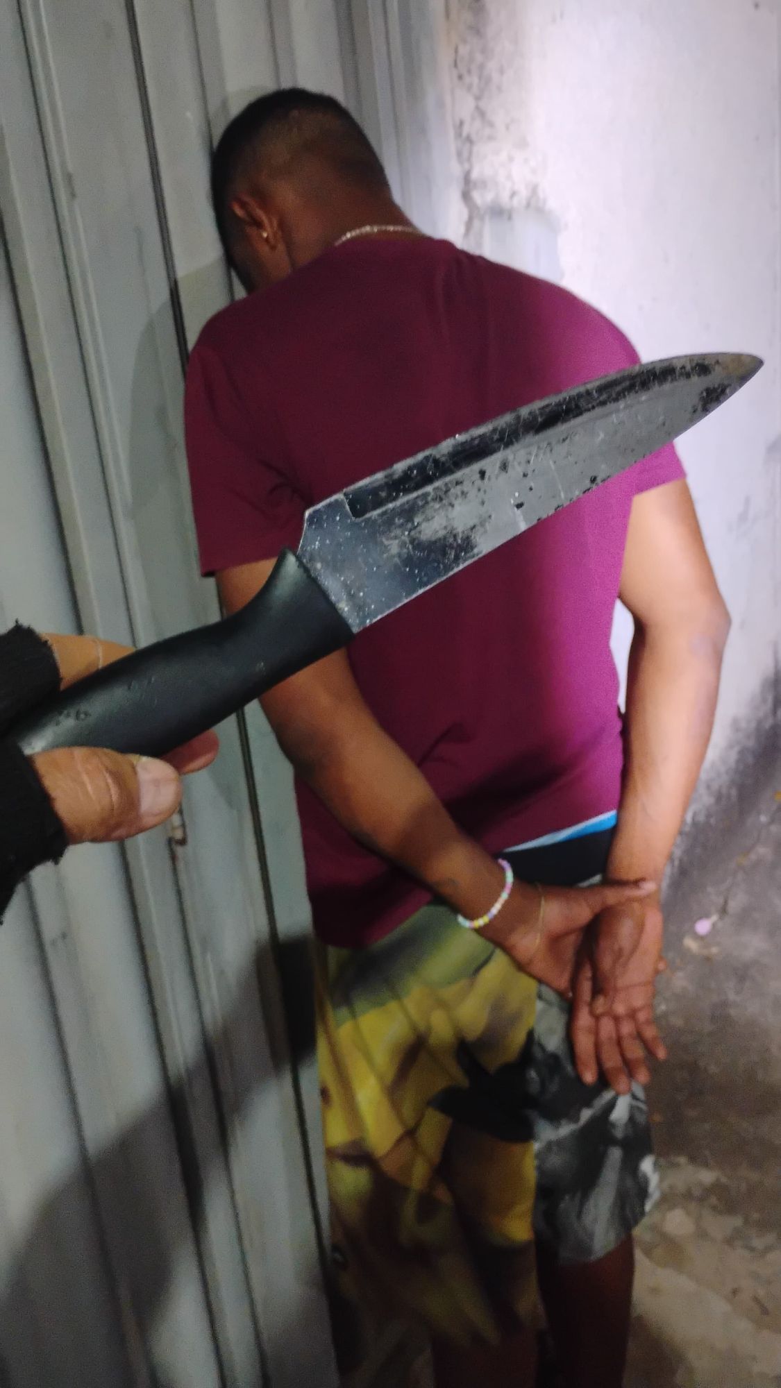 GCM apreende faca durante patrulhamento da Operação Samurai em Senador Canedo